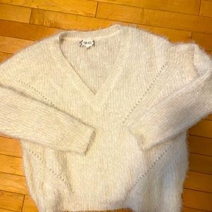 Beautiful cream coloured sweater - never worn.